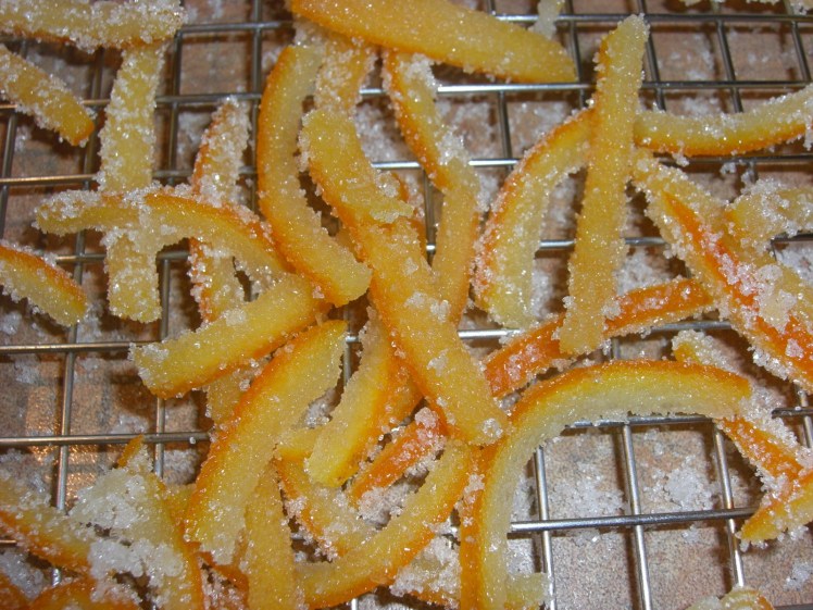 Écorces d'oranges confites