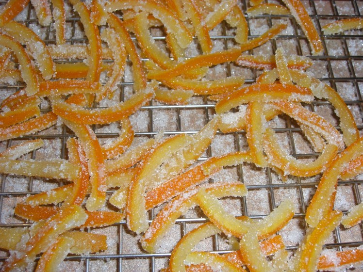 Écorces d'oranges confites